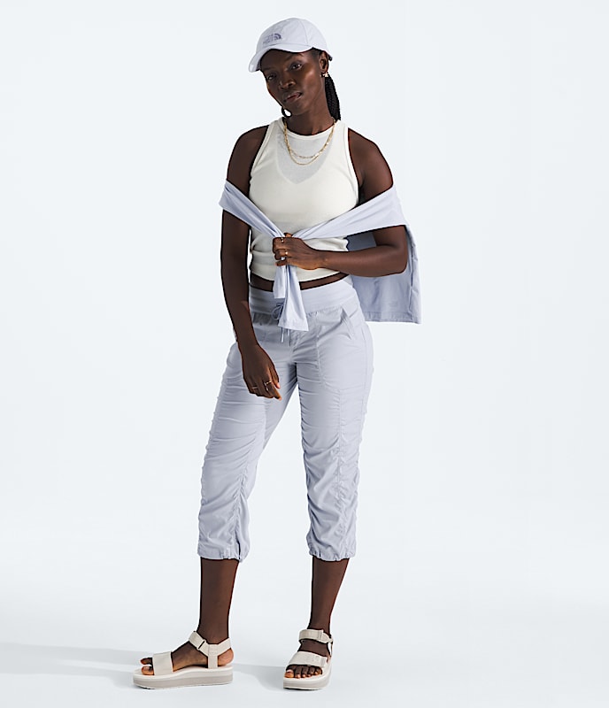 Women's Aphrodite 2.0 Capris - Image 2